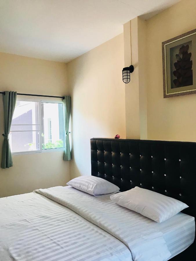 Baan Bon Resort Bang Tabun Phetchaburi Exteriör bild