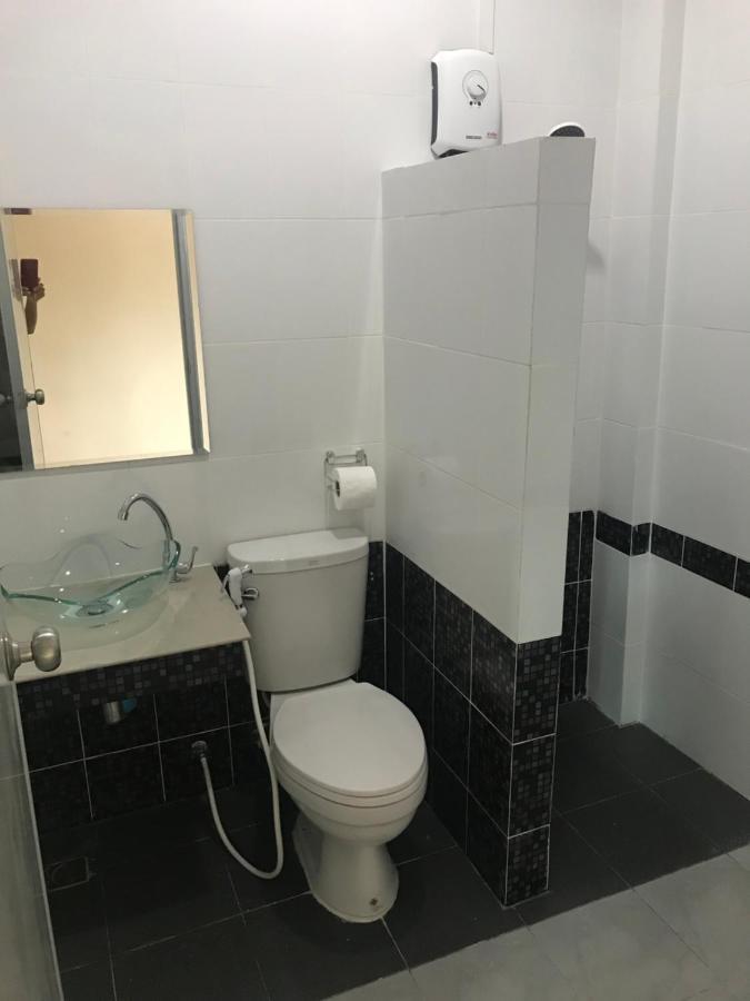 Baan Bon Resort Bang Tabun Phetchaburi Exteriör bild