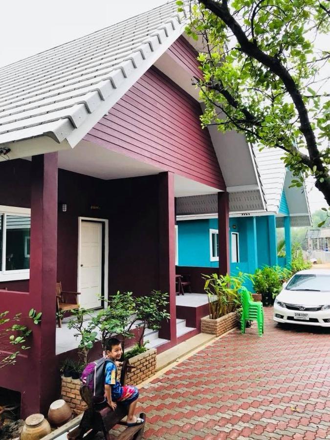 Baan Bon Resort Bang Tabun Phetchaburi Exteriör bild