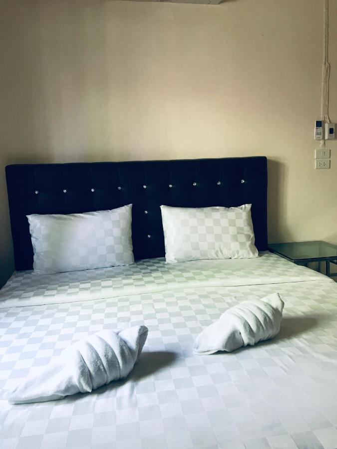 Baan Bon Resort Bang Tabun Phetchaburi Exteriör bild